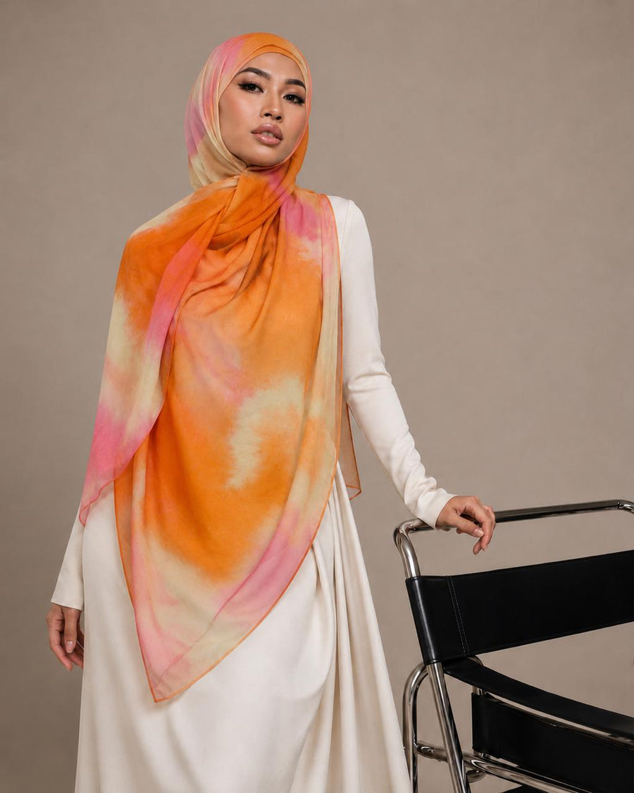 Sunset Sorbet am Model
